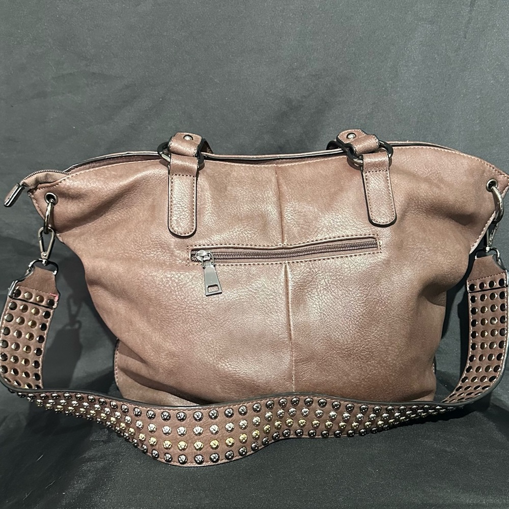 black rivet bag